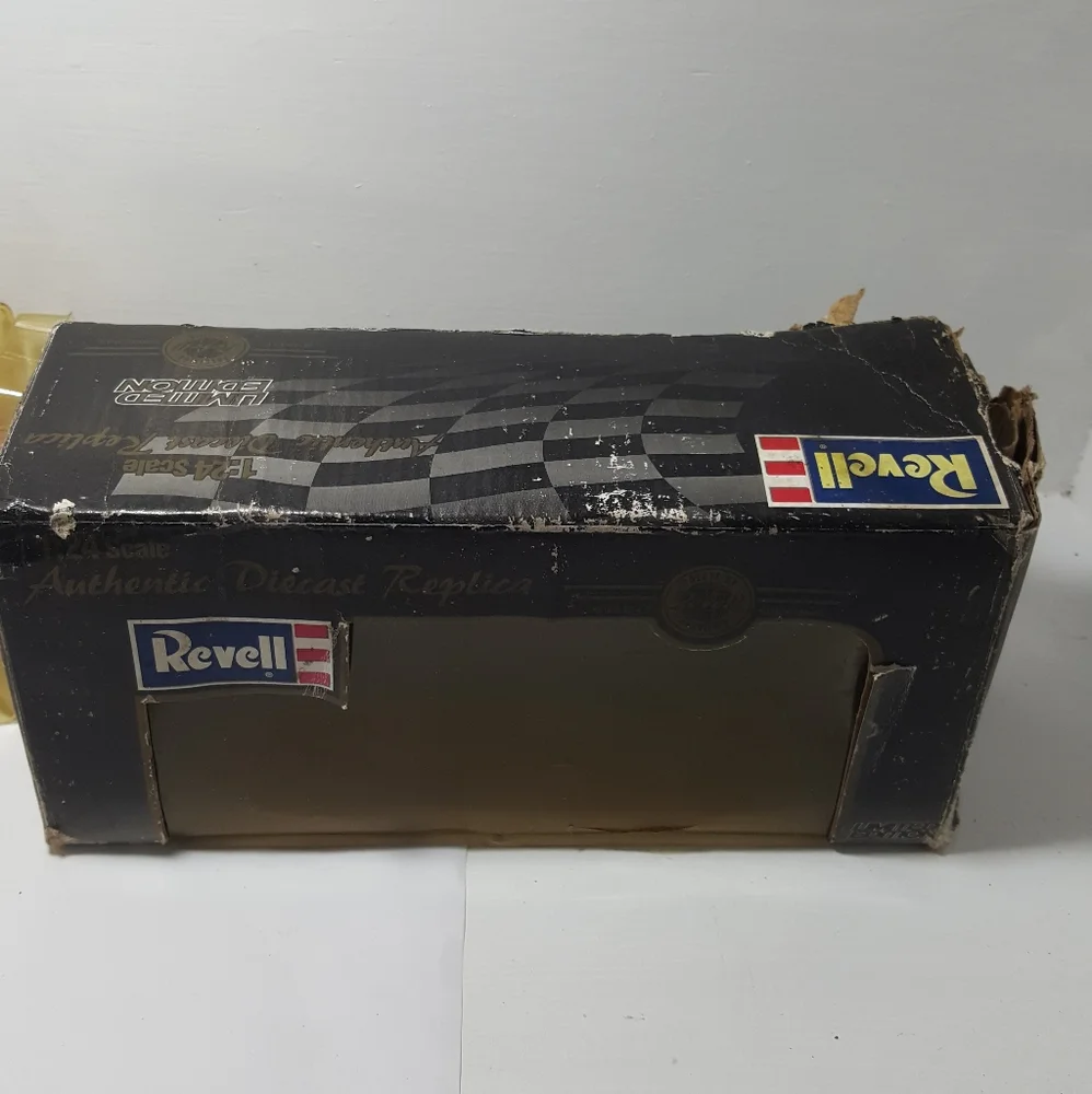 1997 Revell #10 Ricky Rudd. - Picture 8 of 9